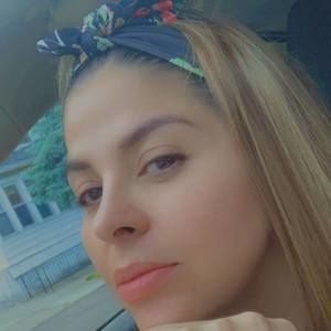 Meet your Posher, Paula